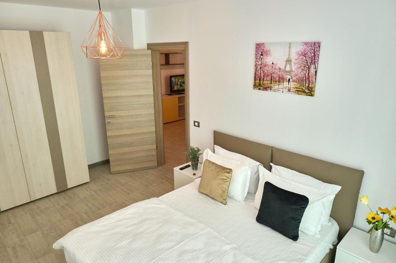 Orange Summer Apartment Spa Pools Beach Resort Mamaia Ngoại thất bức ảnh