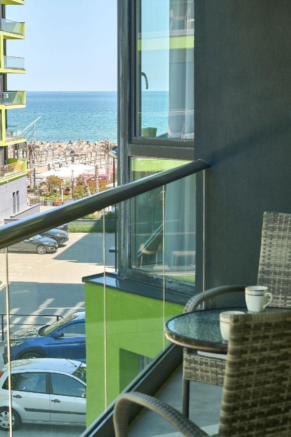 Orange Summer Apartment Spa Pools Beach Resort Mamaia Ngoại thất bức ảnh